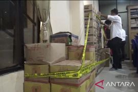 Polisi tangkap dua tersangka kasus penimbunan minyak goreng Bengkulu