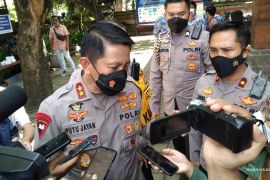Kapolda Bali: aman, ketersediaan minyak goreng di pasaran