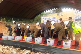 Bupati : Pembangunan Kota Tanjung Hijau libatkan naker lokal