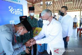 Syukuran 26 tahun, PTPN V Salurkan 2,6 ton sembako ke puluhan panti asuhan