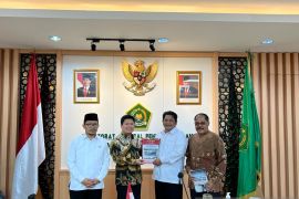 Satono audiensi ke Kemenag RI perjuangkan IAIS agar jadi negeri