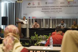 Kemenkop UKM perkuat kualitas pengelola koperasi TKBM dan SDM PPKL