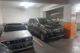 Polisi selidiki temuan jenazah terkunci dalam mobil