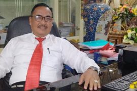 Banyak proyek mangkrak di Kampar, Juswari minta KPK mengusutnya