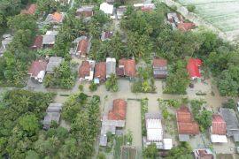 Pemkab Cilacap optimistis banjir tidak ganggu sektor perikanan budi daya