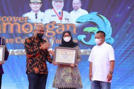 Usung Banyuwangi Rebound, Bupati Ipuk raih tokoh pemerintah daerah inspiratif