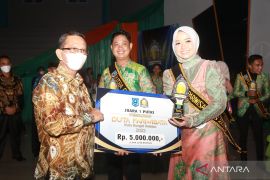 Miftah Farid, Rinanda Salsabila named as HSS tourism ambassadors