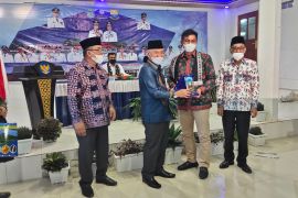 Bupati dan Wabup Batanghari hadiri silaturahim kepala daerah se-Provinsi Jambi
