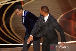 Will Smith minta maaf kepada Chris Rock