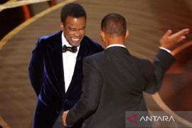 Will Smith tampar Chris Rock di panggung Academy Awards Page 3 Small