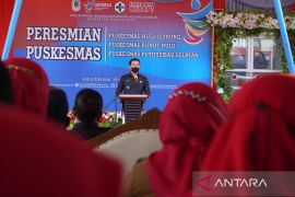 Bupati minta puskesmas di Kapuas Hulu permudah pelayanan masyarakat