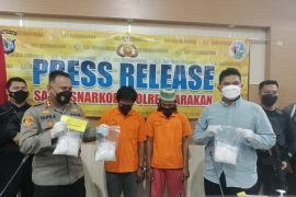 Polres Tarakan gagalkan penyelundupan sabu dalam boks bercampur ikan