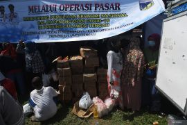 PASAR MURAH JELANG RAMADAN DISERBU WARGA Page 5 Small