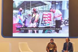 Minister highlights people's empowerment innovations at GEC