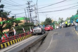 Dishub Lamongan siapkan dua jalur alternatif akibat jembatan ambles