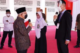 VP highlights importance of preparing superior human resources