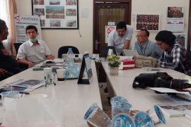 Sepuluh pewarta ANTARA Biro Jatim-Bali-NTB-NTT ikuti "coaching clinic" ANTARA di Denpasar