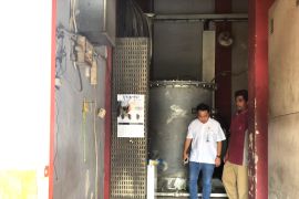 Penanganan banjir di  Kota Surabaya gunakan mobil PMK tuai sorotan