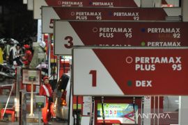 Harga Pertamax turun Rp1.100 per liter