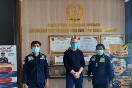 Imigrasi Bali deportasi warga Perancis yang miliki sabu dan senjata api