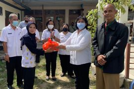 Sintang hadirkan bazar minyak goreng dan gula pasir jaga stabilitas harga