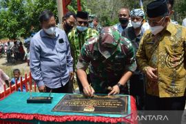 Dandim 0212/TS bersama Pemkot Padang Sidempuan resmikan Kampung Pancasila