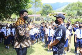 Bupati ngantor di desa, terobosan bupati serap aspirasi masyarakat desa