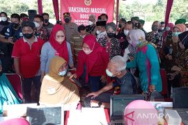 Pemprov Jateng genjot vaksinasi penguat