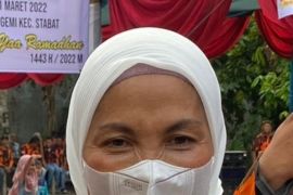 Ketua DPRD Serahkan 100 paket beras kepada Majelis Amal Sosial Washliyah Langkat