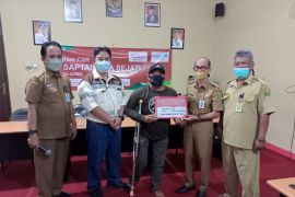 PT SIS bantu modal usaha ekonomi produktif
