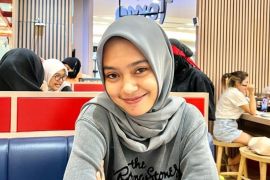 Ratu Sakinatul Aqila, penghafal Al Quran jadi mahasiswa Unair pada usia 14 tahun