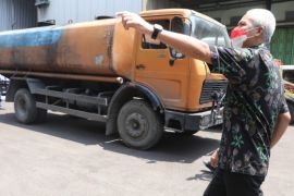 Gubernur Jateng emosi kiriman minyak goreng terlambat dan stok berkurang