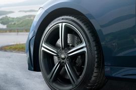 Michelin pamerkan ban Pilot Sport generasi kelima