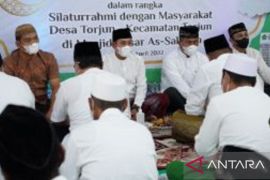 Pemkab Sampang ajak masyarakat tetap patuhi prokes
