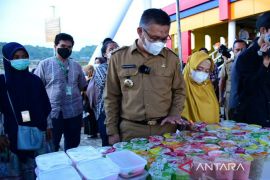 Wali Kota Kendari berikan izin buka puasa bersama dengan prokes