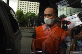 Bupati nonaktif Penajam terseret korupsi penyertaan modal Benuo Taka