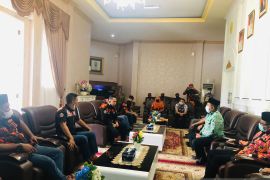 Pemuda Pancasila datangi Bupati Siak, pertanyakan kelangkaan solar dan minyak goreng