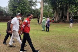 Presiden Jokowi  kunjungi Percandian Muara Jambi