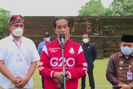 Presiden mengunjungi Candi Kedaton di KCBN Muaro Jambi