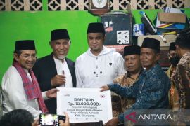 Sumbar-Sijunjung atasi pungutan uang komite sekolah dengan subsidi