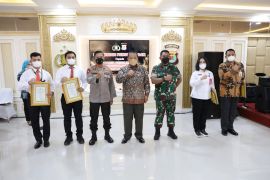 Gubernur Lampung beri penghargaan personel Polda Lampung, Dirjen Bea Cukai, dan BNNP Lampung