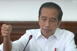 Jokowi : ada sekitar 80 pasangan calon kepala daerah minta dukungannya