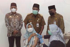 Gubernur Kalsel puji capaian vaksinasi COVID-19 di Tabalong