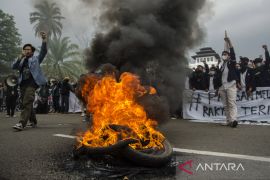 Unjuk rasa mahasiswa di Bandung