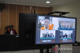 Sopir Vanessa Angel divonis lima tahun penjara