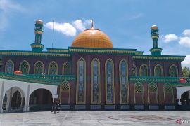 Gaet imam dari Yaman, Masjid Raya Pekanbaru gelar shalat tarawih 1 juz per malam