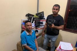 Polda Maluku tangkap penyebar konten porno mantan pacar di facebook