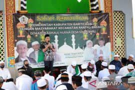 Wabup ajak masyarakat Desa Sinar Baru vaksin dosis dua