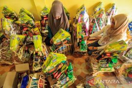 Dinkes Aceh Barat awasi penggunaan produk kadaluarsa pada parsel Lebaran