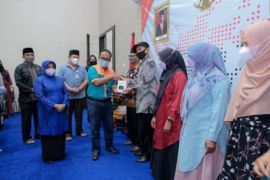 1.051 STB tv digital disalurkan ke wargaTanjungpinang